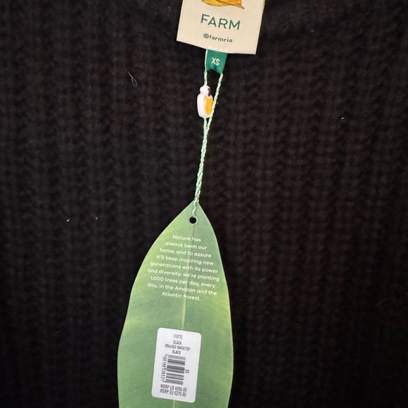 Farm Rio Cropped Sweater - Picture 3 of 4